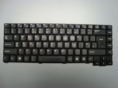 Клавиатура за лаптоп Packard Bell Hera V7900 R3450 MV55 K011818Q3